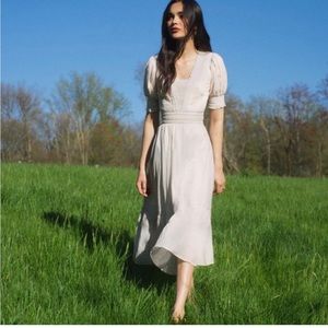 Reformation Bestsie dress. White. Size 6.